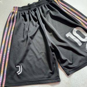 Juventus Shorts size XL No Tags